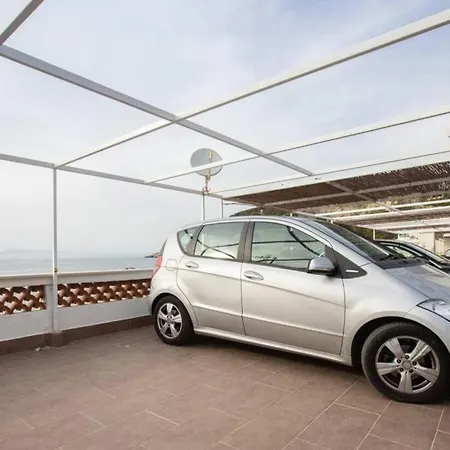 La Perla Sul Mare Apartamento *
